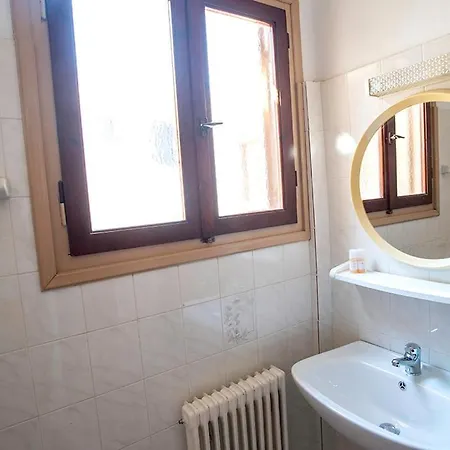 Koukonas 2* Galaxidi