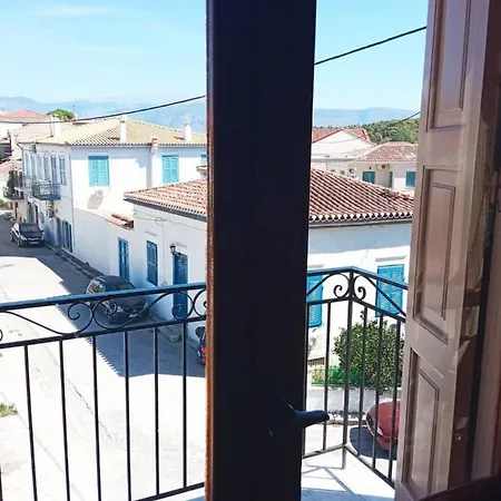 Koukonas Hotel