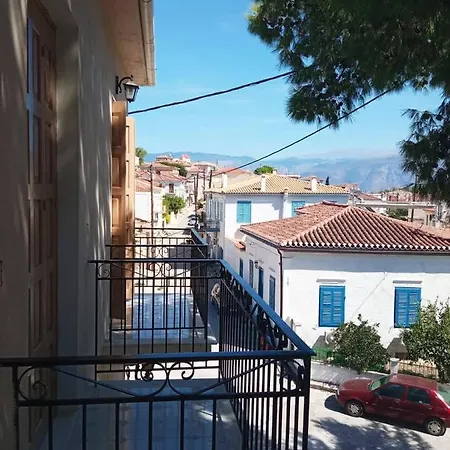 Koukonas Hotel 2*