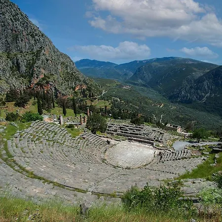 Koukonas 2* Galaxidi